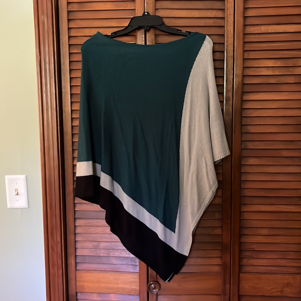 Poncho color block